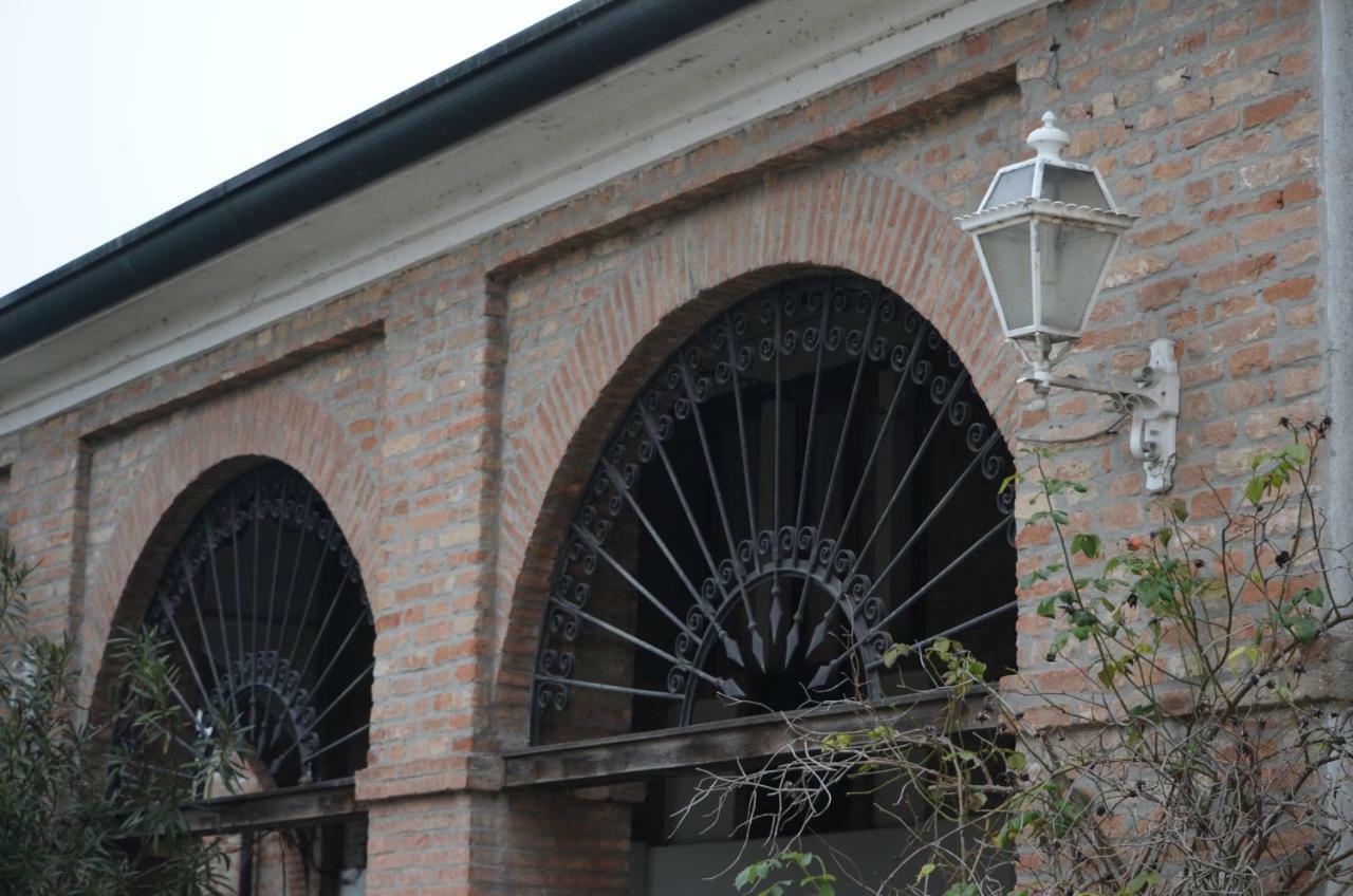 Agriturismo Cipolli E Podo Corte Carlini マントヴァ エクステリア 写真
